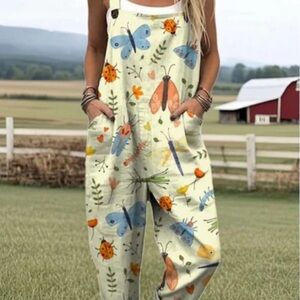 Clara West - Colorful Insect Print Overalls